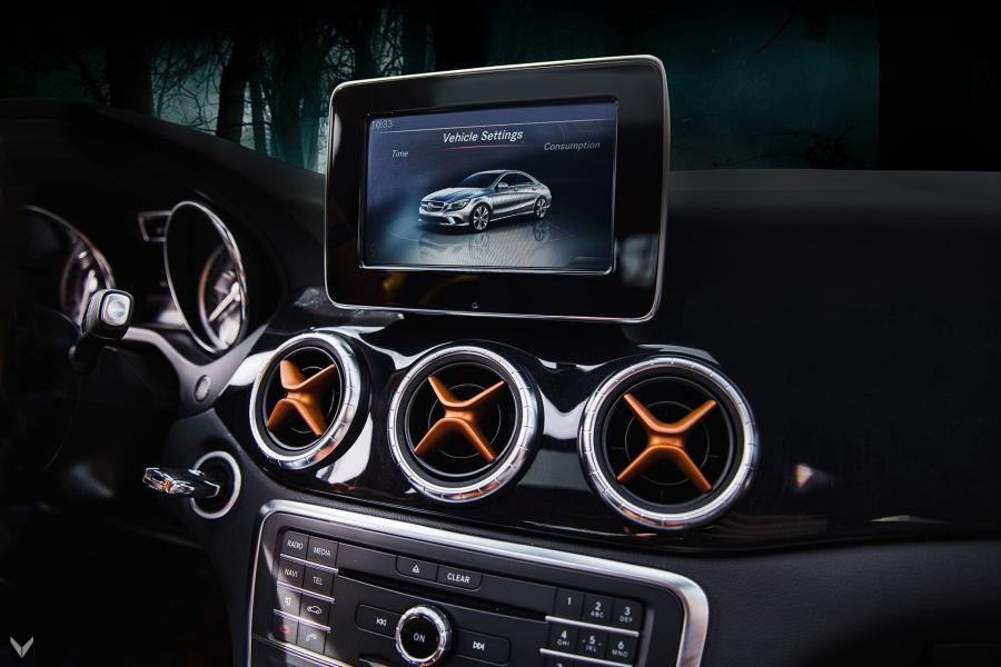 Детали интерьера Mercedes-Benz CLA250 Vision by Vilner 2017 года  (фото 12 из 22)